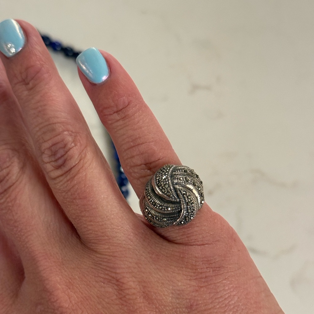 Sterling Silver Ring - Picture 3 of 3